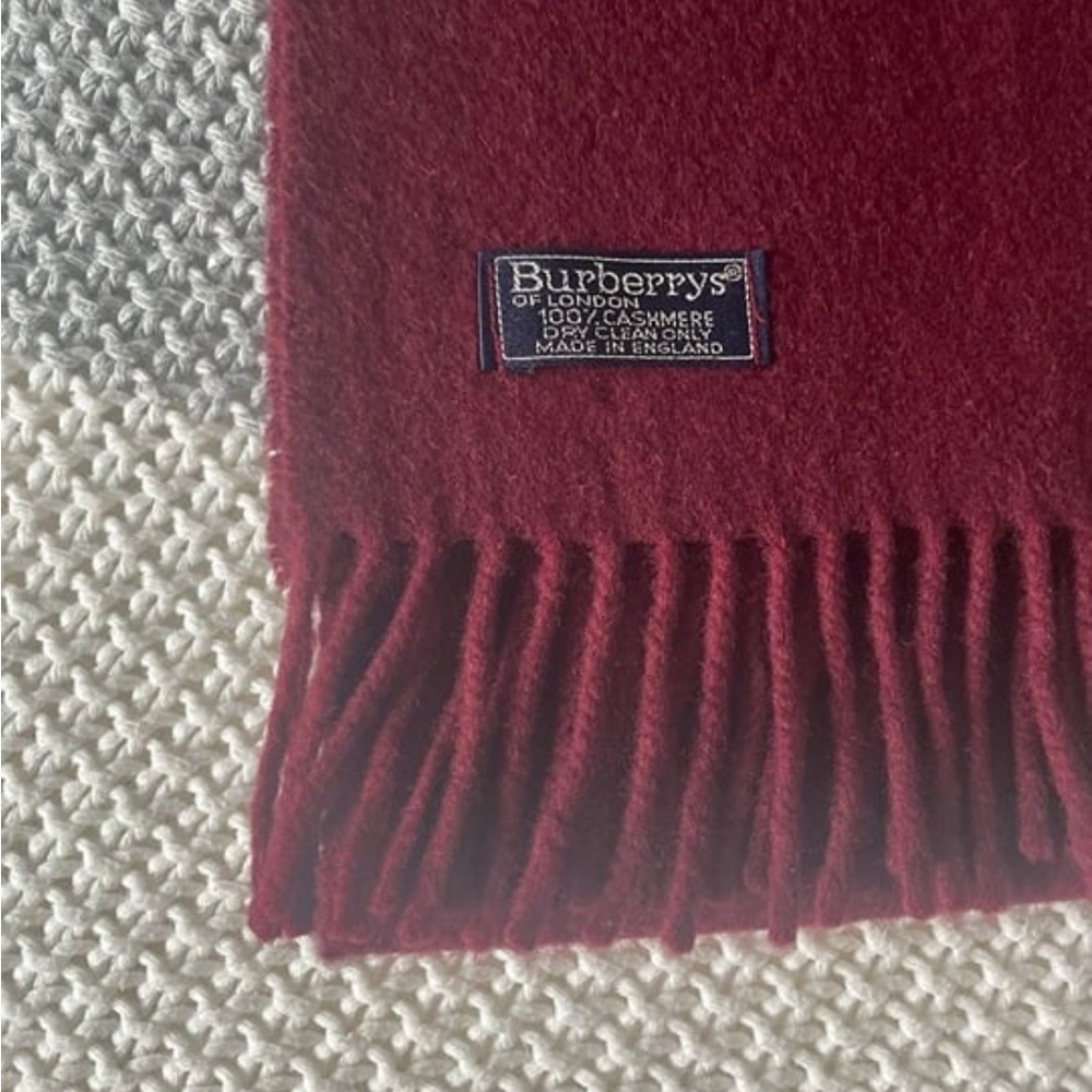 Authentic Burberry Equestrian Knight Scarf - Picture 3 of 6